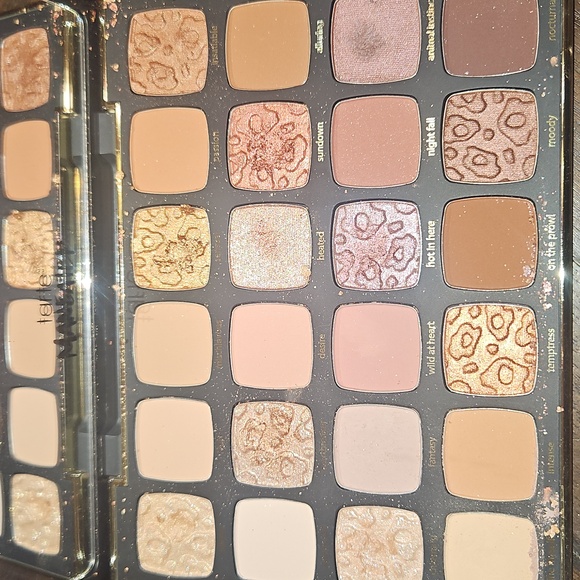 Tarte Maneater After Dark Volume II Eyeshadow Palette - Picture 4 of 5